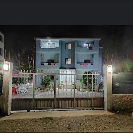 Aparthotel Vila Leo Golem  Zewnętrze zdjęcie